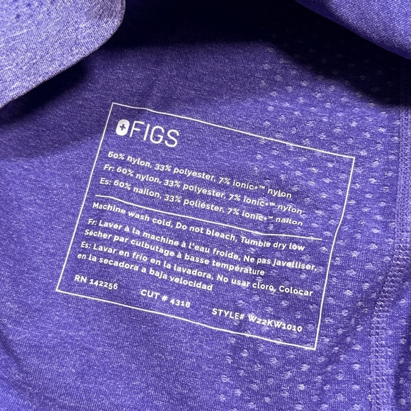 FIGS Salta Seamless Under Scrub Underscrub Purple L/S T Shirt Womens Small - Picture 7 of 8